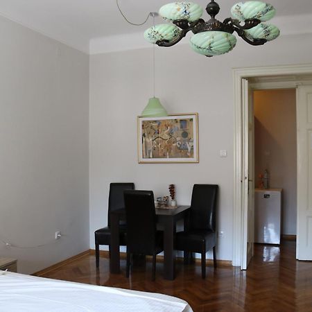 Apartment Centrum Novi Sad Habitación foto
